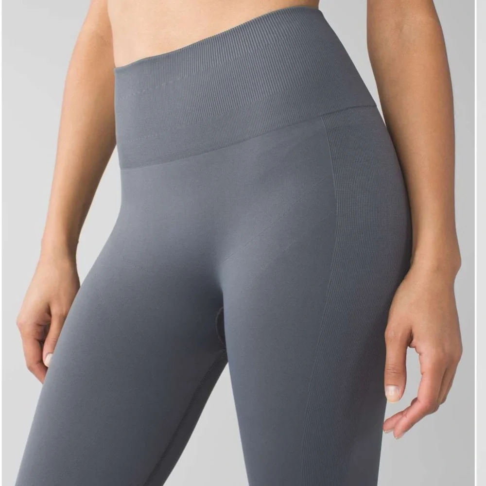 Lululemon Zone In Tight - Picture 2 of 7